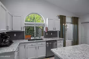 844 E San Remo Ave, Gilbert, AZ 85234 - Photo 13