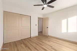 2910 W Anderson Dr, Phoenix, AZ 85053 - Photo 59