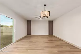 2910 W Anderson Dr, Phoenix, AZ 85053 - Photo 27