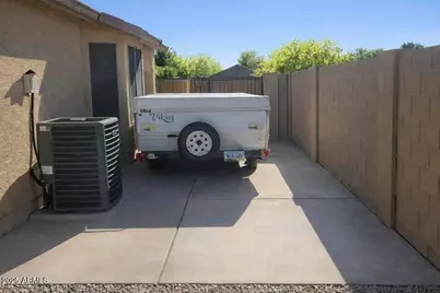 4030 W Hide Trail, Phoenix, AZ 85083 - Photo 19
