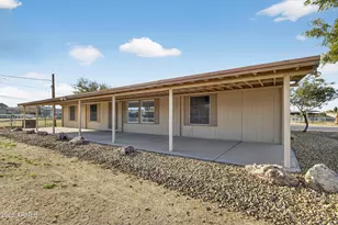 26402 S Valencia Ave, Queen Creek, AZ 85142 - Photo 1