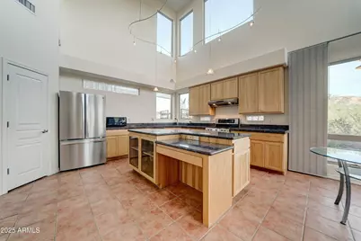 132 E Kaniksu Street, Apache Junction, AZ 85119 - Photo 5