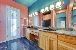 132 E Kaniksu St, Apache Junction, AZ 85119 - Photo 15