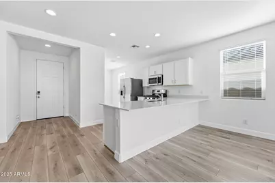 38030 N Front Runner Lane, San Tan Valley, AZ 85140 - Photo 3