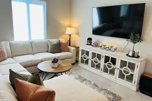 8025 W Nicolet Ave, Glendale, AZ 85303 - Photo 11