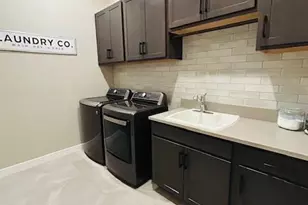 8025 W Nicolet Ave, Glendale, AZ 85303 - Photo 27