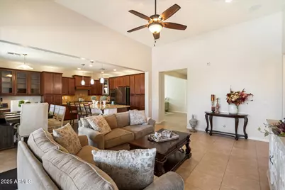 9010 W Ruth Avenue, Peoria, AZ 85345 - Photo 7