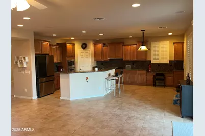 18137 W Orchid Lane, Waddell, AZ 85355 - Photo 3