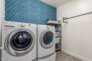 9826 E Radioactive Dr, Mesa, AZ 85212 - Photo 25