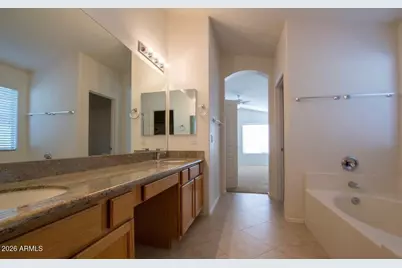 373 W Thompson Place, Chandler, AZ 85286 - Photo 7