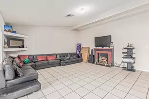 6718 W Catalina Dr, Phoenix, AZ 85033 - Photo 9