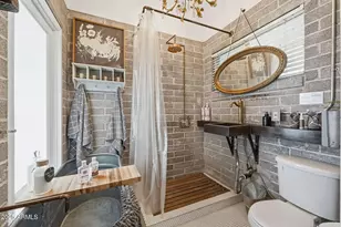 2343 E Earll Dr, Phoenix, AZ 85016 - Photo 17