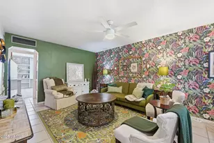 2343 E Earll Dr, Phoenix, AZ 85016 - Photo 27