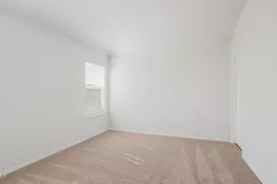 2040 W Starkey Ave, Apache Junction, AZ 85120 - Photo 3