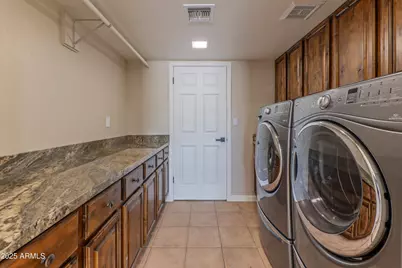 5911 E Peak View Road, Cave Creek, AZ 85331 - Photo 37