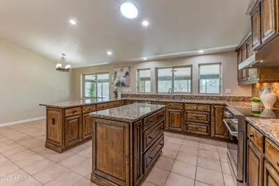 5911 E Peak View Road, Cave Creek, AZ 85331 - Photo 19