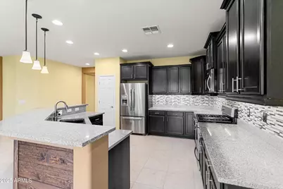 20289 N 268th Avenue, Buckeye, AZ 85396 - Photo 15