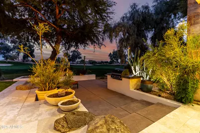 7873 E Gold Dust Avenue, Scottsdale, AZ 85258 - Photo 3