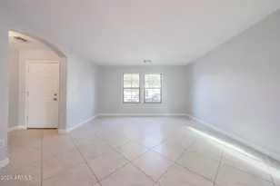 16267 W Yucatan Dr, Surprise, AZ 85379 - Photo 5