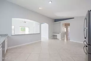 16267 W Yucatan Dr, Surprise, AZ 85379 - Photo 9