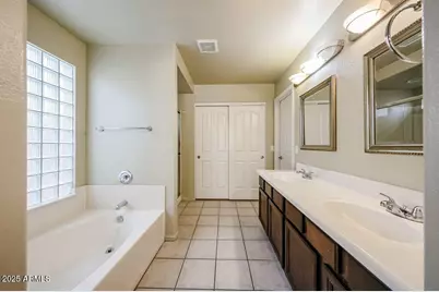 18615 N 30th Place, Phoenix, AZ 85050 - Photo 13