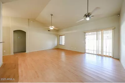 18615 N 30th Place, Phoenix, AZ 85050 - Photo 5