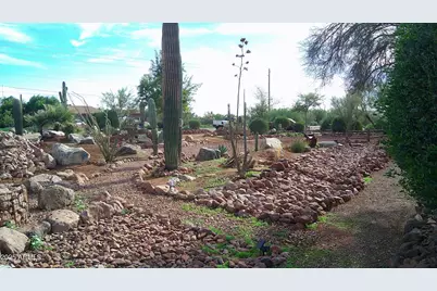 1502 S Prospectors Road, Apache Junction, AZ 85119 - Photo 9