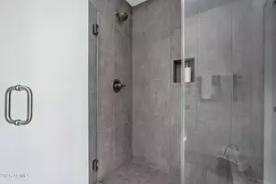 17850 N 68th St, Phoenix, AZ 85054 - Photo 33