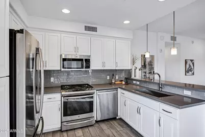 17850 N 68th Street #2063, Phoenix, AZ 85054 - Photo 17