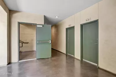 17850 N 68th Street #2063, Phoenix, AZ 85054 - Photo 35