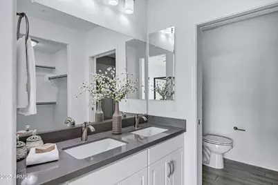 17850 N 68th Street #2063, Phoenix, AZ 85054 - Photo 31