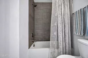 17850 N 68th St, Phoenix, AZ 85054 - Photo 23