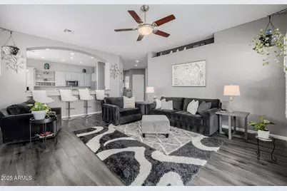 6816 S Pinehurst Drive, Gilbert, AZ 85298 - Photo 13