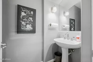 6816 S Pinehurst Dr, Gilbert, AZ 85298 - Photo 25