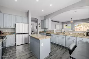 6816 S Pinehurst Dr, Gilbert, AZ 85298 - Photo 13