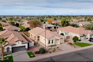 6816 S Pinehurst Dr, Gilbert, AZ 85298 - Photo 7