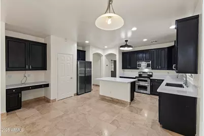 14089 W Charter Oak Road, Surprise, AZ 85379 - Photo 15