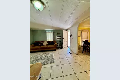 5207 N Black Canyon Highway #18, Phoenix, AZ 85015 - Photo 5