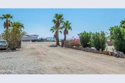 1498 W Main Street, Quartzsite, AZ 85346 - Photo 13
