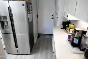 9238 N 47th Dr N, Glendale, AZ 85302 - Photo 17