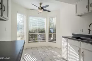 3072 E Cannon Dr, Phoenix, AZ 85028 - Photo 5