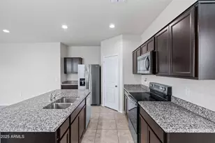 18570 N Toledo Ave, Maricopa, AZ 85138 - Photo 23