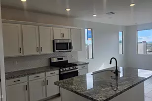 15559 W Hackamore Dr, Surprise, AZ 85387 - Photo 7