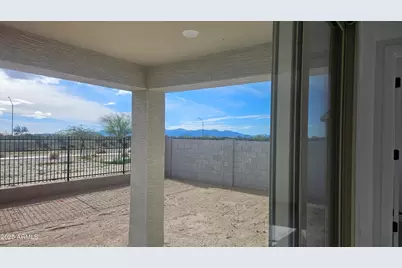 15559 W Hackamore Drive, Surprise, AZ 85387 - Photo 5