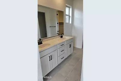 15559 W Hackamore Drive, Surprise, AZ 85387 - Photo 11