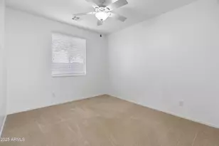 5929 W Park View Ln, Glendale, AZ 85310 - Photo 31