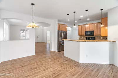 5929 W Park View Lane, Glendale, AZ 85310 - Photo 19