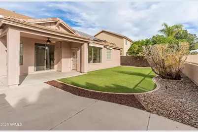 5929 W Park View Lane, Glendale, AZ 85310 - Photo 5