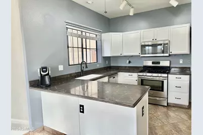 8916 W Cherry Hills Drive, Peoria, AZ 85345 - Photo 13