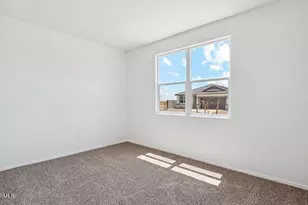 1662 N Comiskey Dr, Florence, AZ 85132 - Photo 13